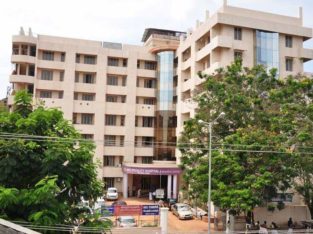 Dr. Nairs Hospital Asramam Kollam Kerala