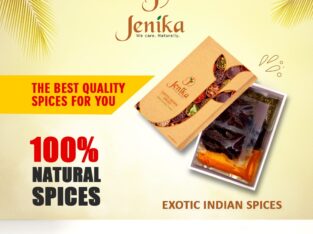 Jenika offers you a beautifully decorated Spice Gift Box